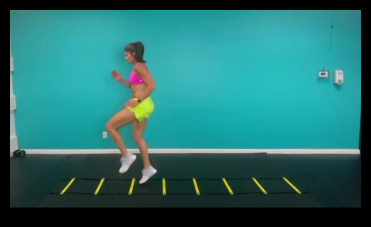 Γλυπτική ευκινησία Μεταμορφώστε το σώμα και το μυαλό σας με αυτές τις 7 ασκήσεις ευελιξίας 5 Γλυπτική ευκινησία: Αποκαλύφθηκαν οι ασκήσεις μετασχηματιστικής ευελιξίας